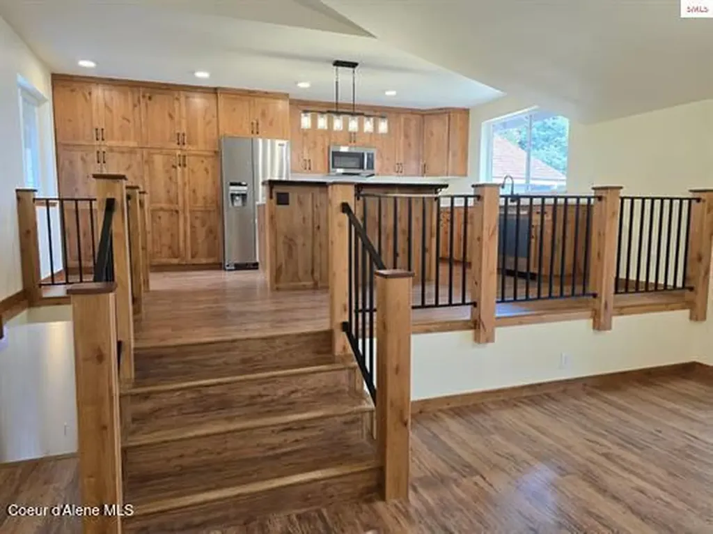 6894 Wild Rose Lane Bonners Ferry ID 83805