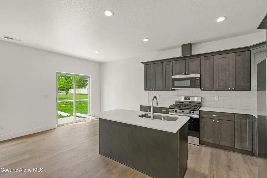 611 N Galbraith Lp (lot 38) Post Falls ID 83854