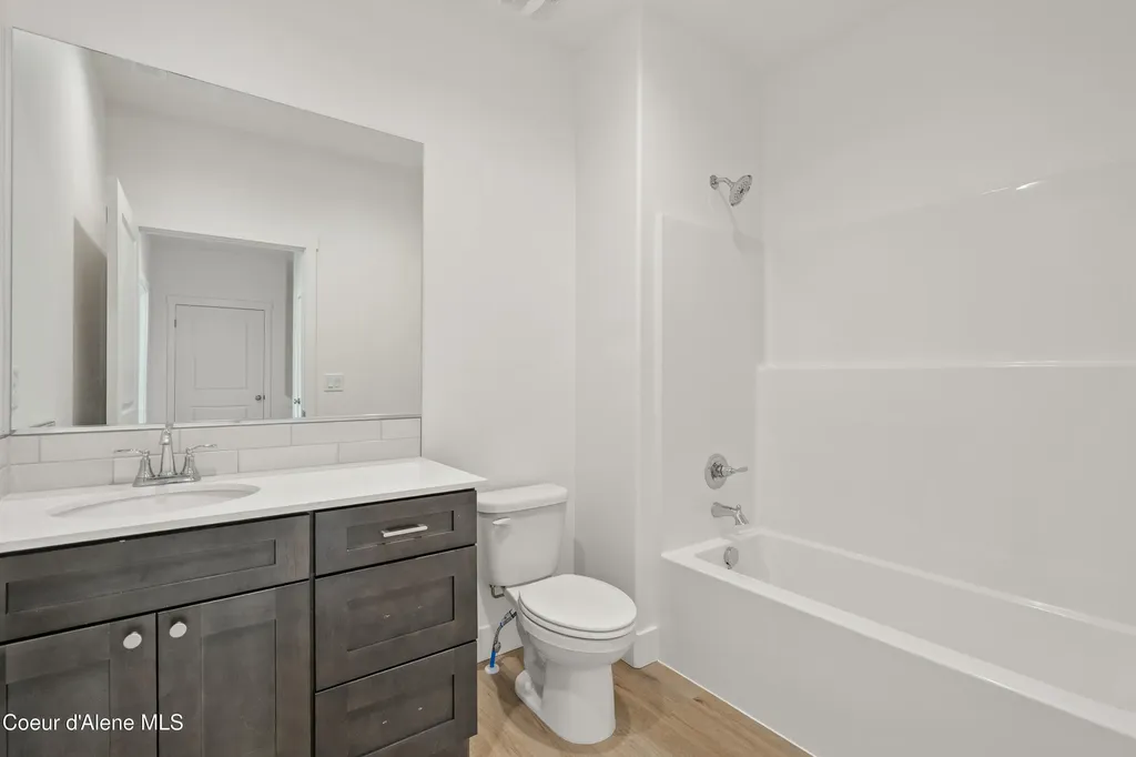 611 N Galbraith Lp (lot 38) Post Falls ID 83854