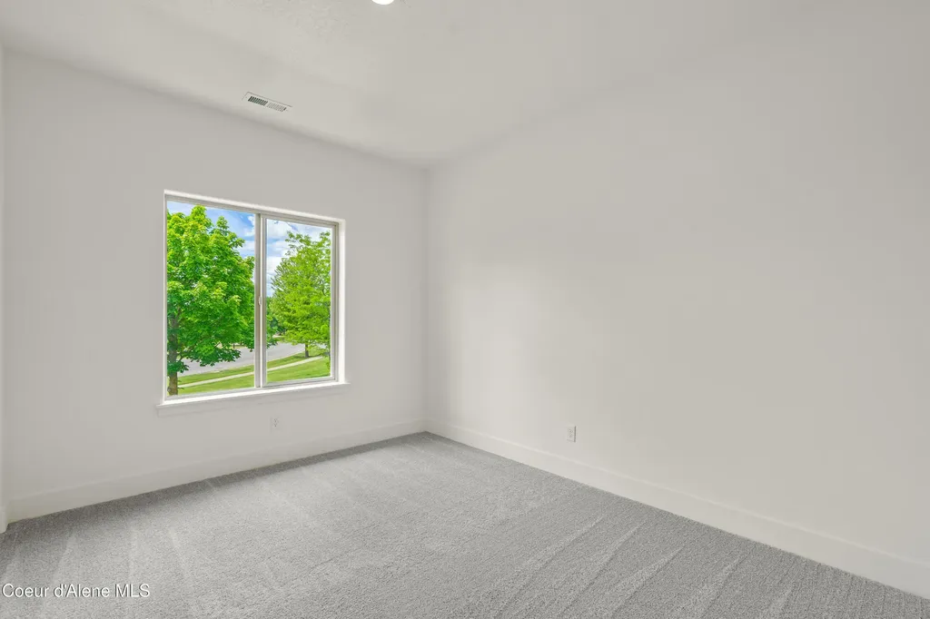 611 N Galbraith Lp (lot 38) Post Falls ID 83854