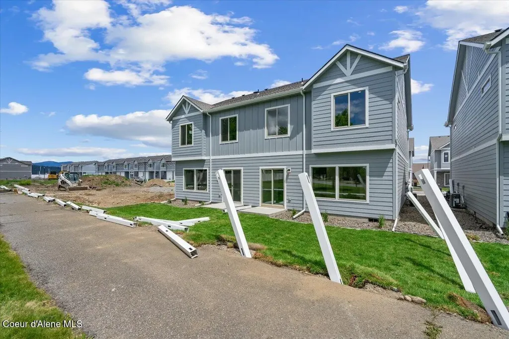 611 N Galbraith Lp (lot 38) Post Falls ID 83854