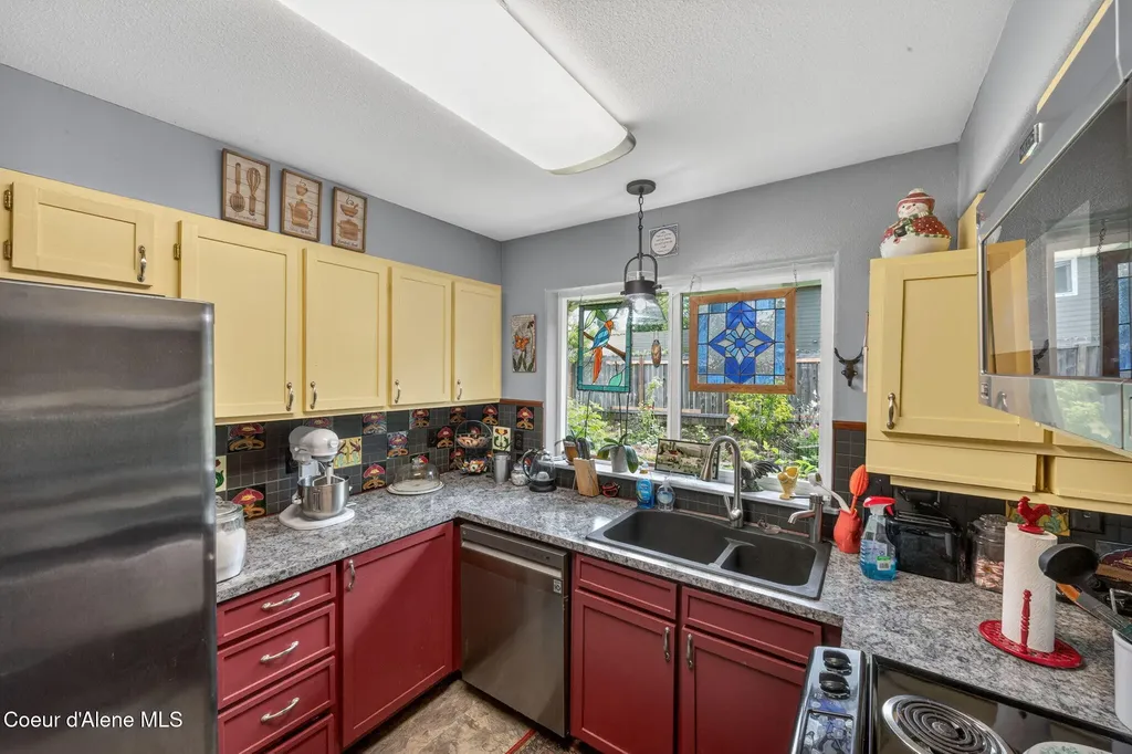 701 S Pleasant View Road Post Falls ID 83854
