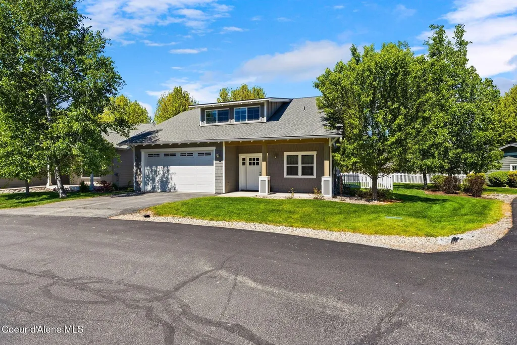 408 Becker Lane Dover ID 83825