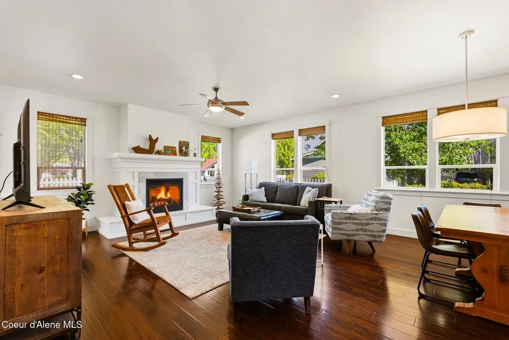 408 Becker Lane Dover ID 83825