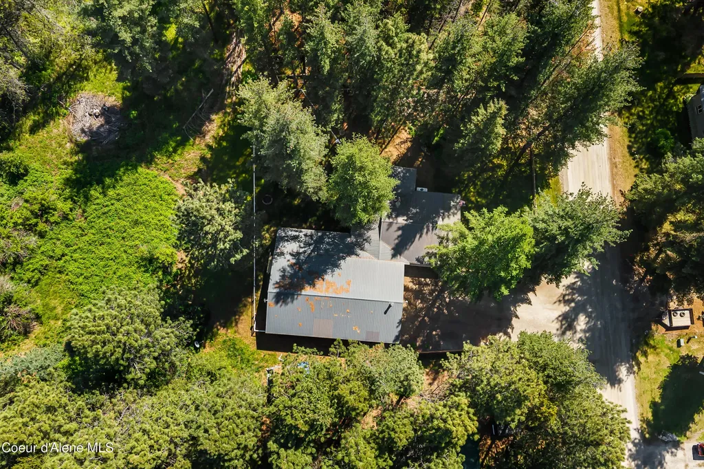 169 Shelby Road Laclede ID 83841