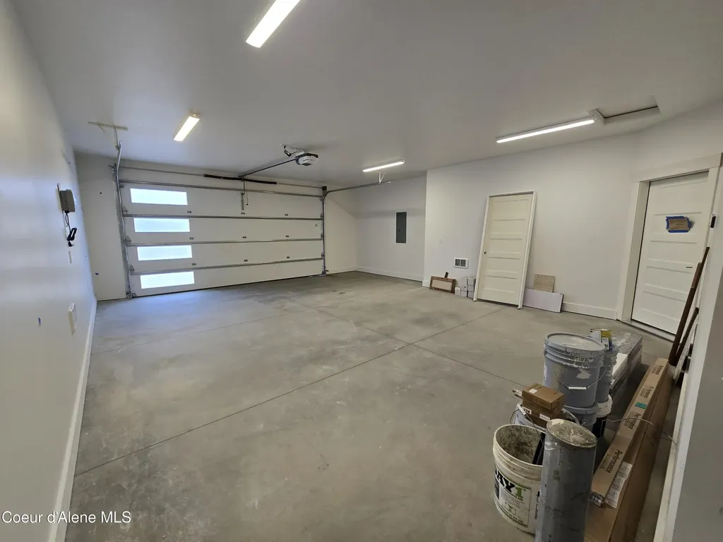 13932 N Rainier Loop Rathdrum ID 83858