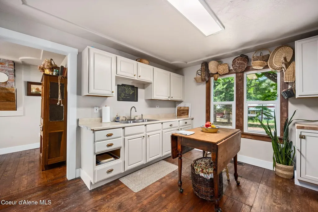 6133 W Madison Street Spirit Lake ID 83869