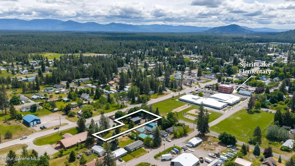 6133 W Madison Street Spirit Lake ID 83869