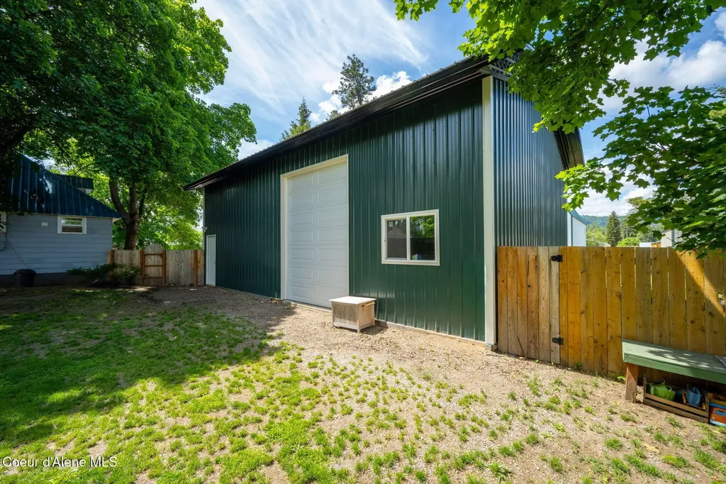 6133 W Madison Street Spirit Lake ID 83869