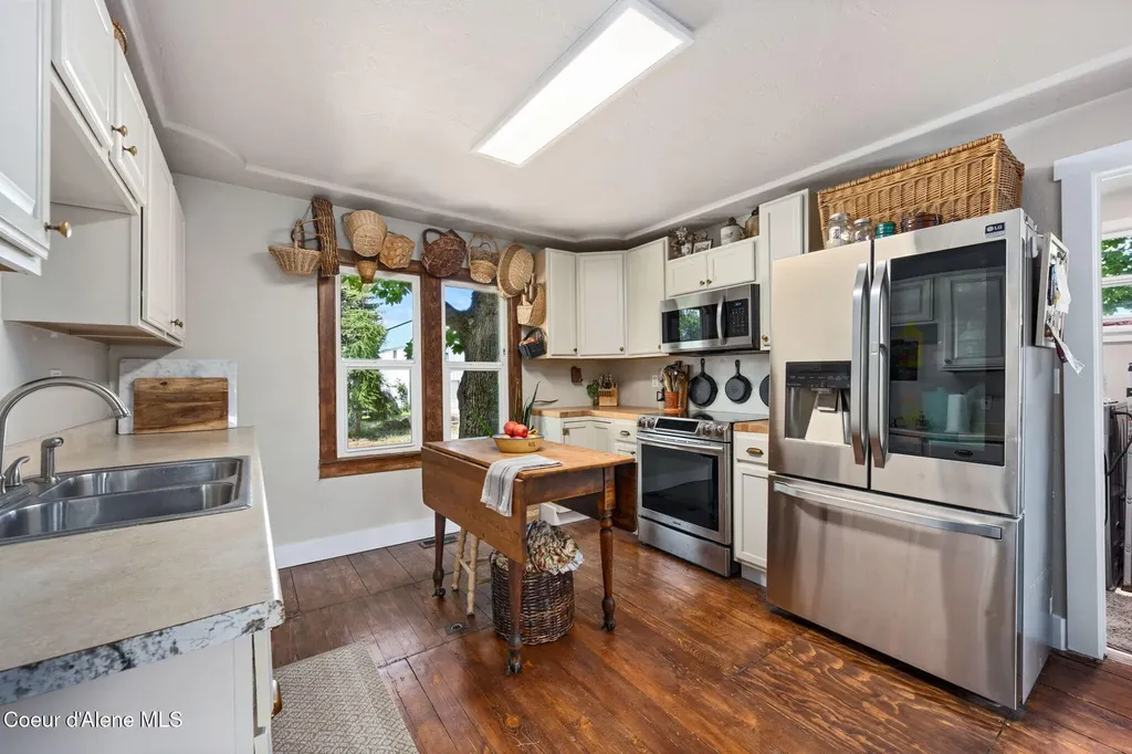 6133 W Madison Street Spirit Lake ID 83869