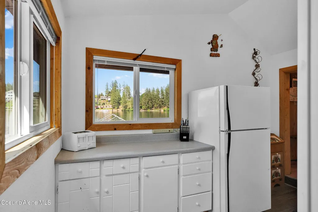 10437 W Shale Court Post Falls ID 83854