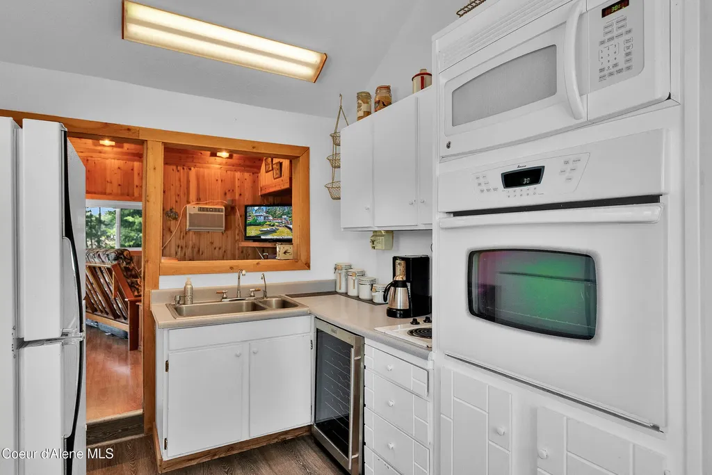 10437 W Shale Court Post Falls ID 83854