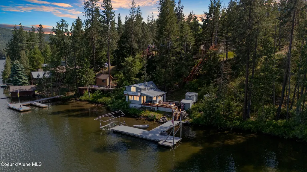 10437 W Shale Court Post Falls ID 83854