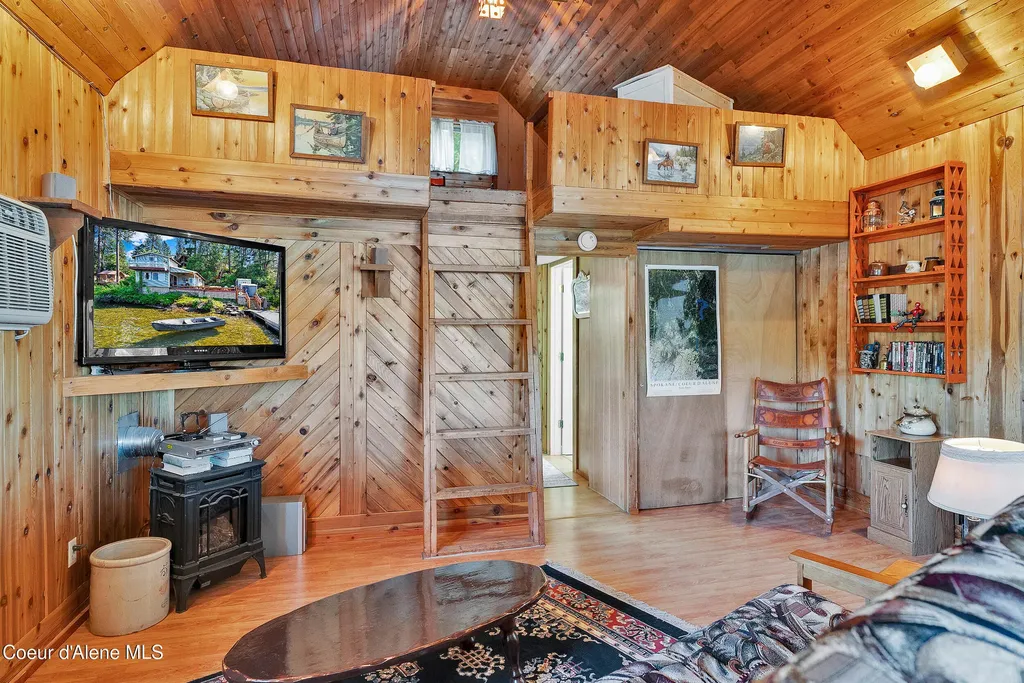 10437 W Shale Court Post Falls ID 83854