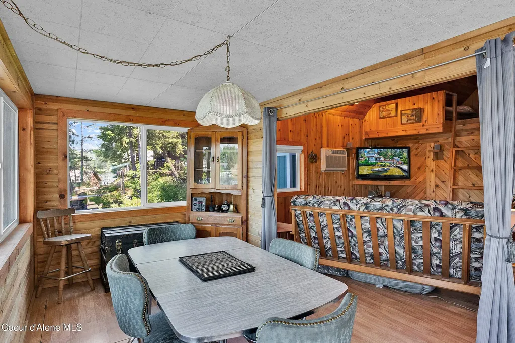 10437 W Shale Court Post Falls ID 83854