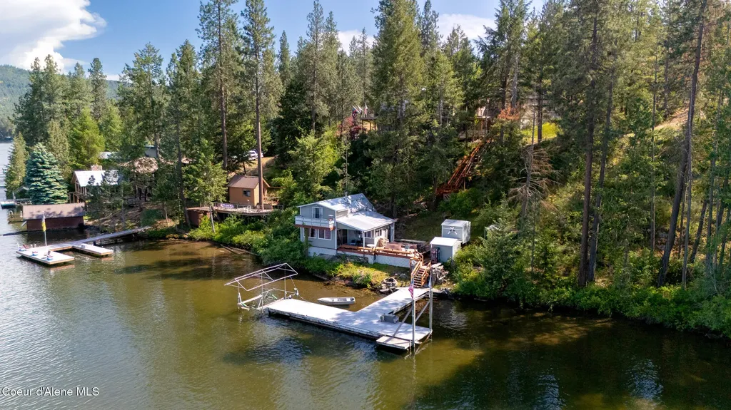 10437 W Shale Court Post Falls ID 83854