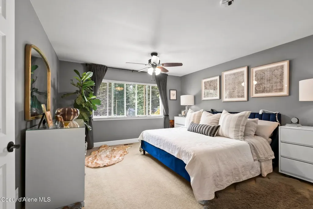 439 Vedelwood Drive Sandpoint ID 83864