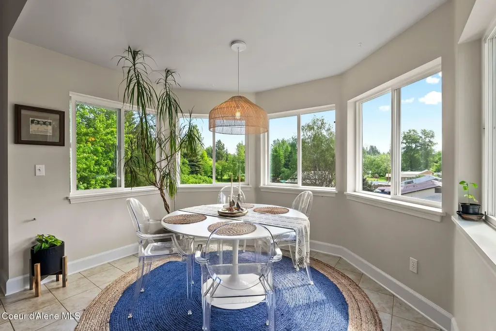 439 Vedelwood Drive Sandpoint ID 83864