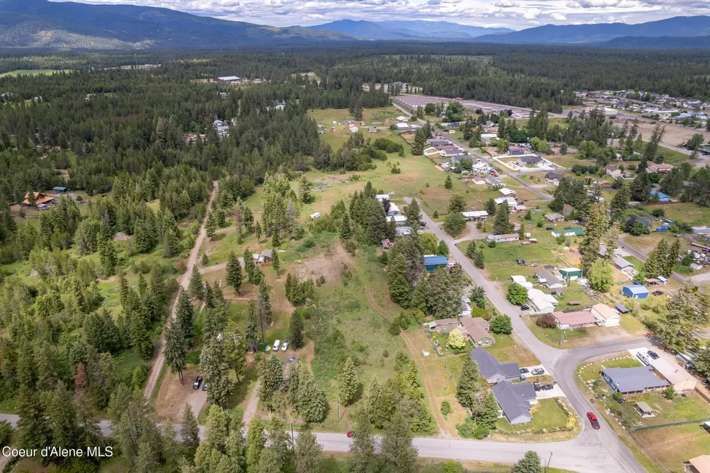 Nna Nna W Nash Road Spirit Lake ID 83869