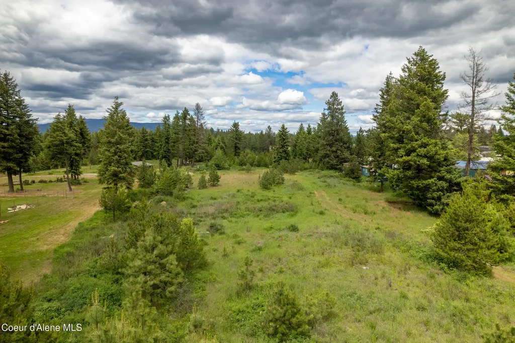 Nna Nna W Nash Road Spirit Lake ID 83869