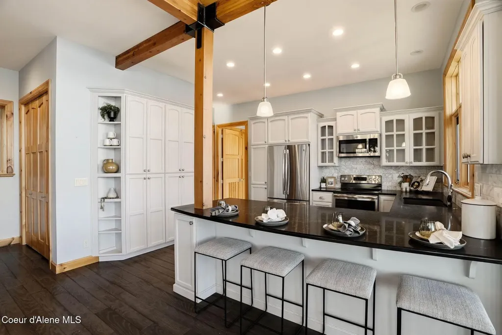 3291 S Eddyville Road Harrison ID 83833