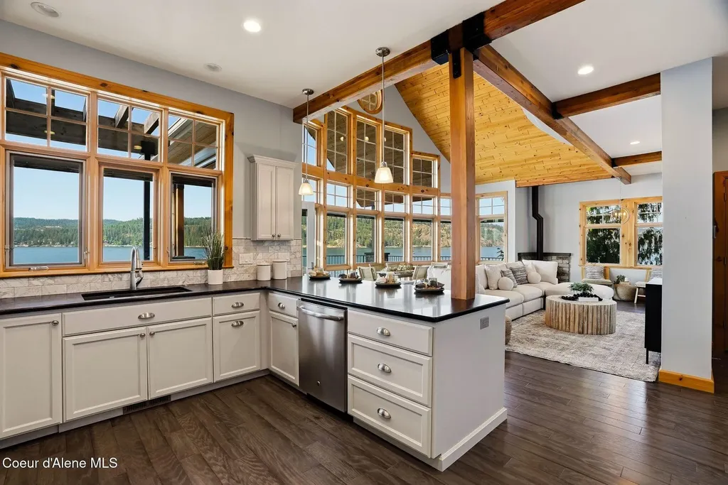 3291 S Eddyville Road Harrison ID 83833