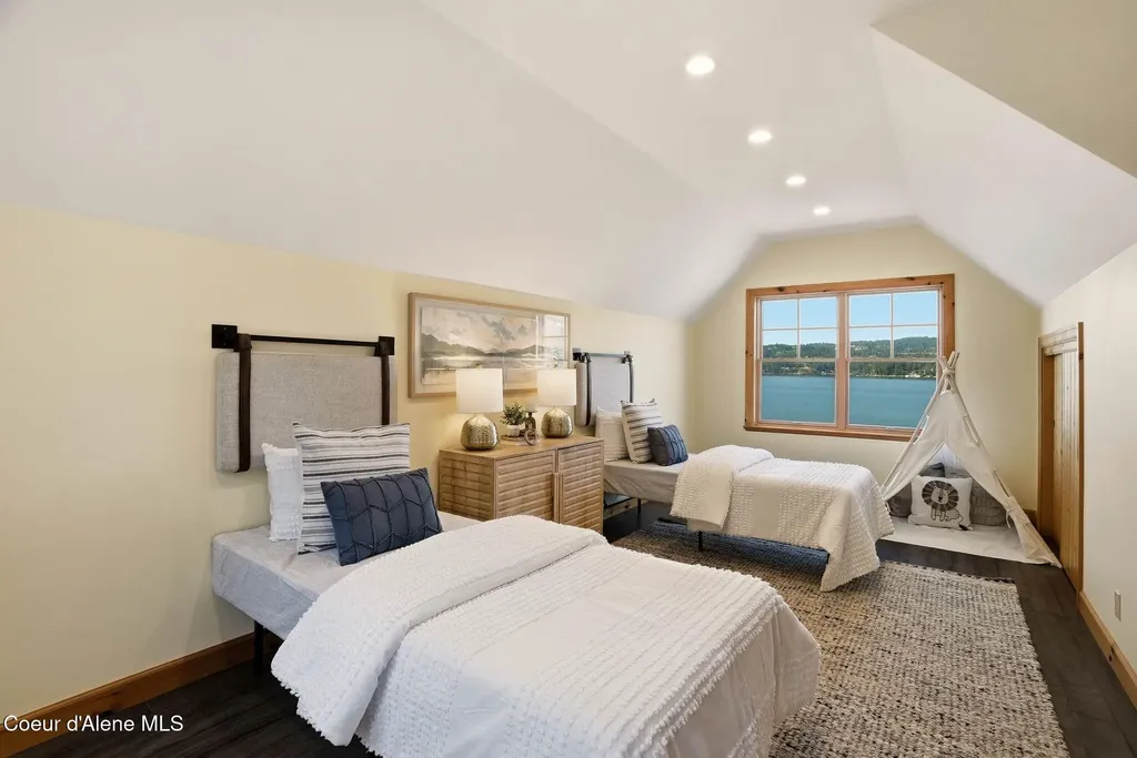 3291 S Eddyville Road Harrison ID 83833