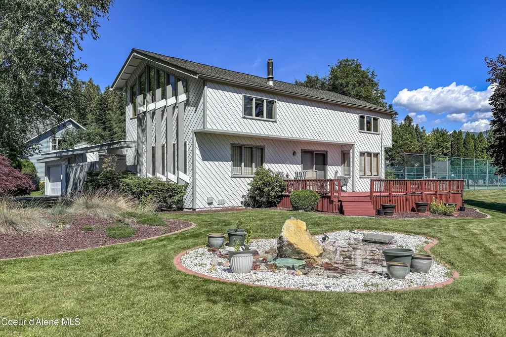 1710 Westwood Drive Sandpoint ID 83864