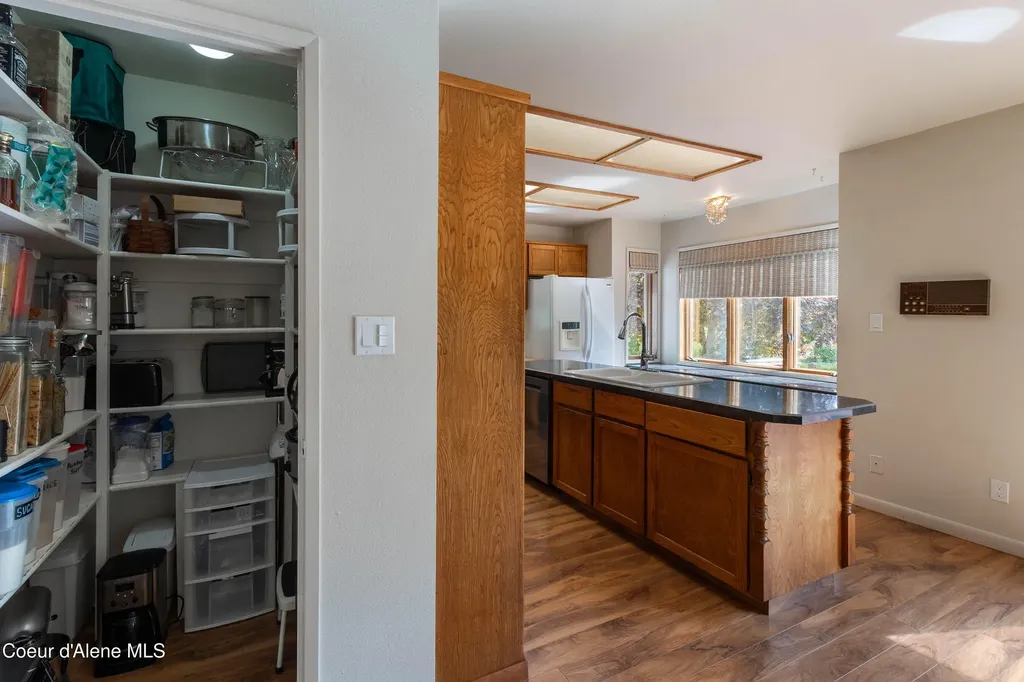 1710 Westwood Drive Sandpoint ID 83864