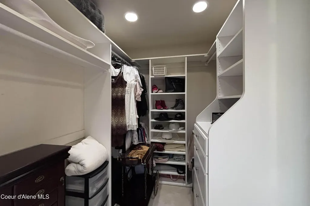 1710 Westwood Drive Sandpoint ID 83864