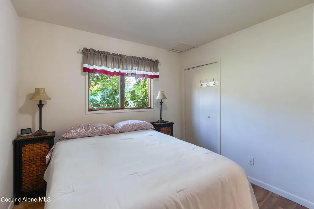 1710 Westwood Drive Sandpoint ID 83864