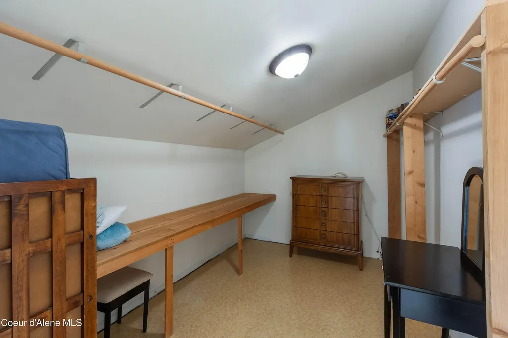 1710 Westwood Drive Sandpoint ID 83864