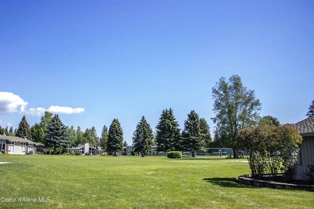 1710 Westwood Drive Sandpoint ID 83864