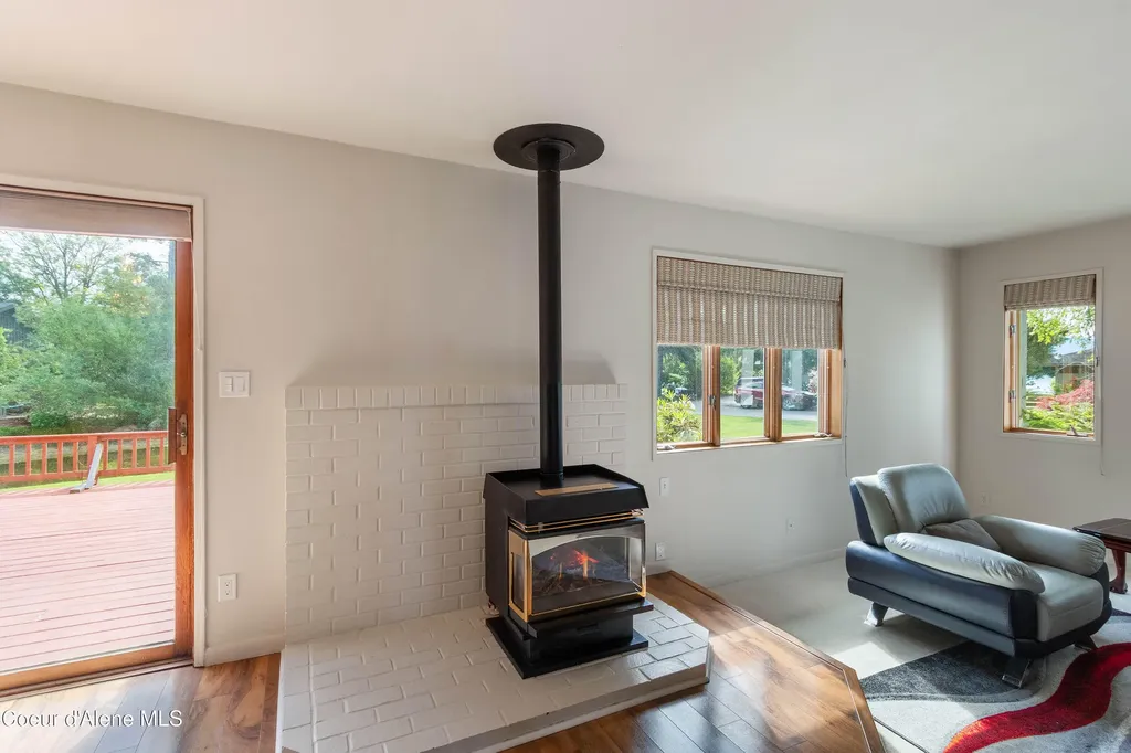 1710 Westwood Drive Sandpoint ID 83864