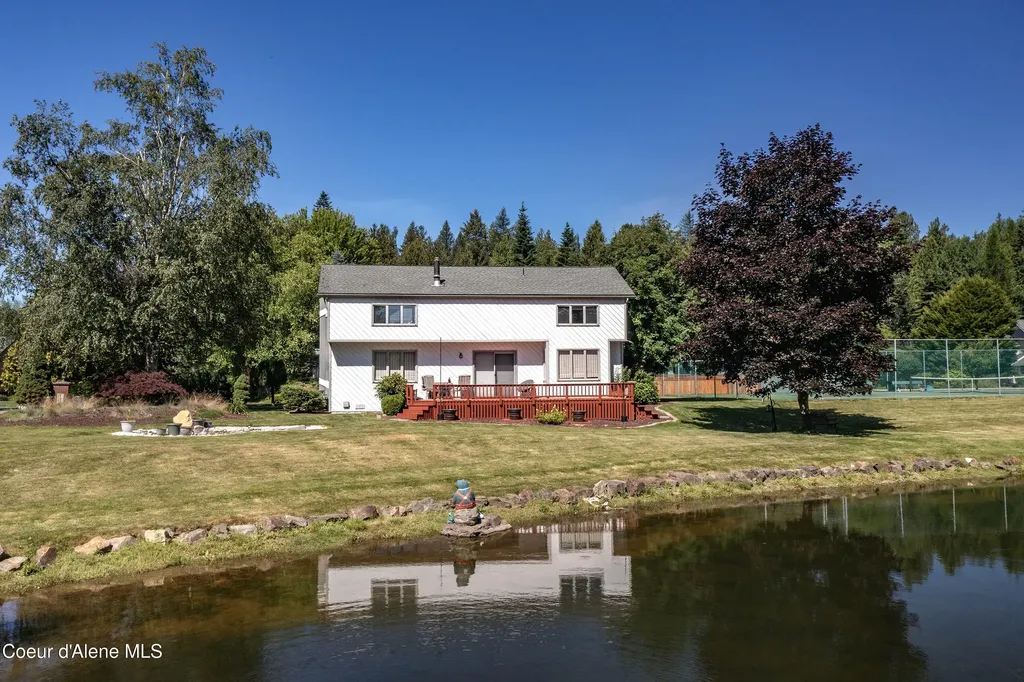 1710 Westwood Drive Sandpoint ID 83864