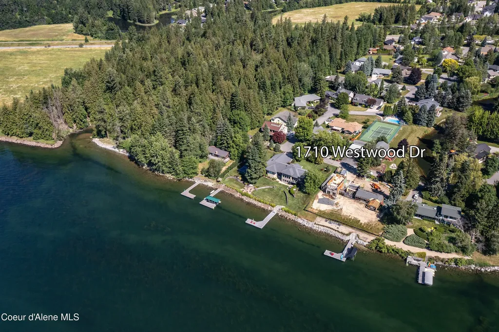 1710 Westwood Drive Sandpoint ID 83864