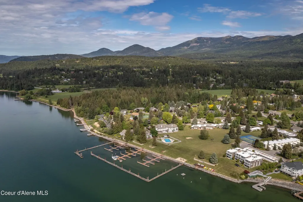 1710 Westwood Drive Sandpoint ID 83864