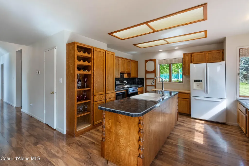 1710 Westwood Drive Sandpoint ID 83864
