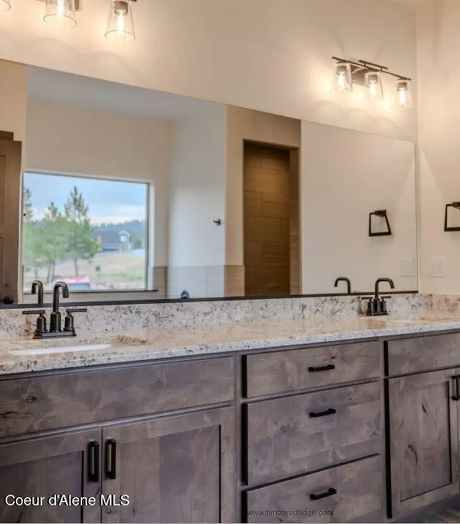 L4 W Gemini Lane Rathdrum ID 83858
