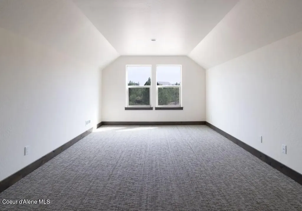 L4 W Gemini Lane Rathdrum ID 83858