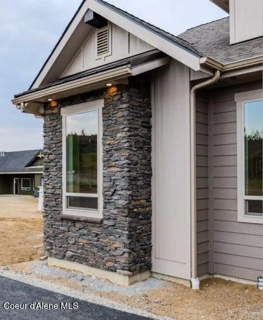 L4 W Gemini Lane Rathdrum ID 83858