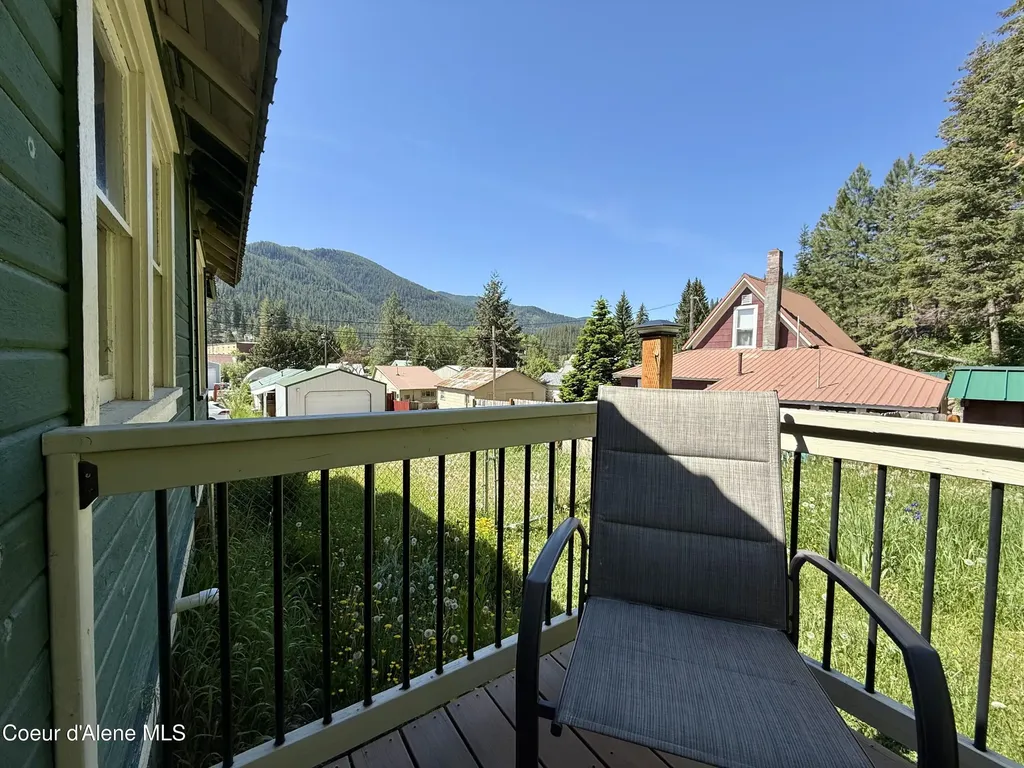 517 Hunter Street Mullan ID 83846