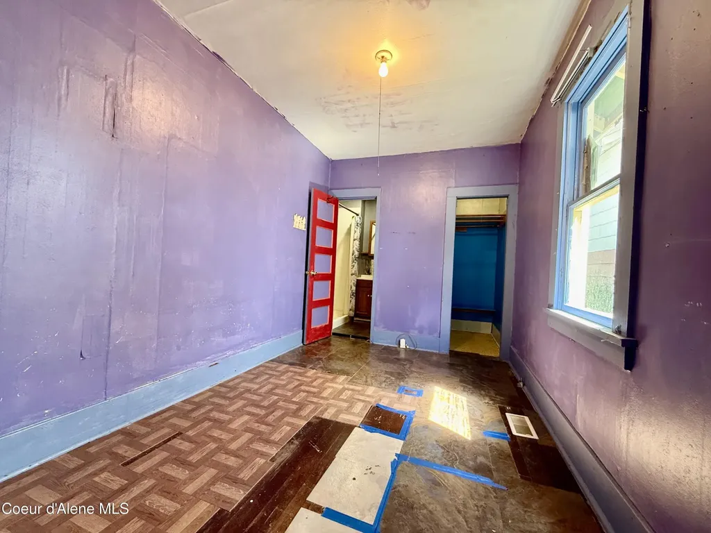 517 Hunter Street Mullan ID 83846