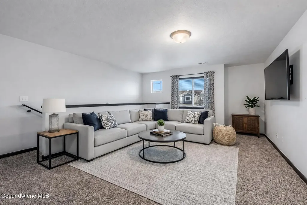 8361 N Scotsworth Street Post Falls ID 83854