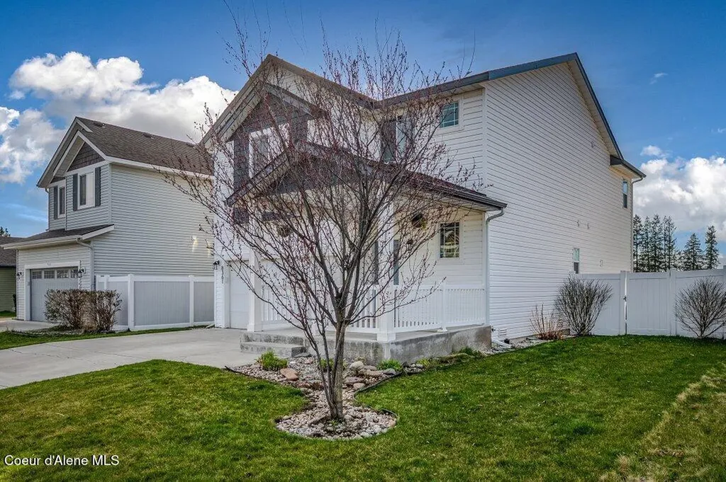 8361 N Scotsworth Street Post Falls ID 83854