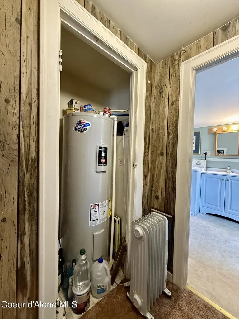 108 Markwell Avenue Silverton ID 83867