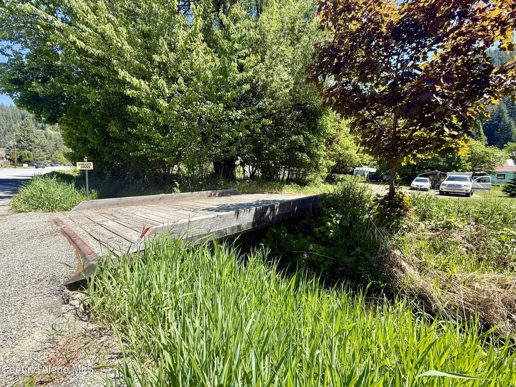 108 Markwell Avenue Silverton ID 83867