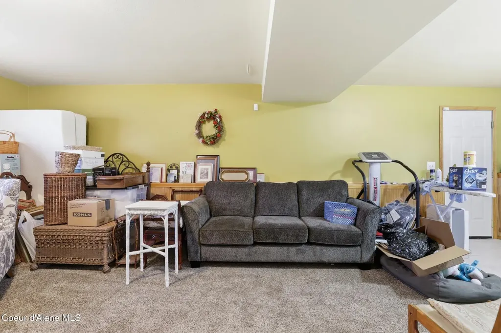480 E Sand Wedge Drive Post Falls ID 83854