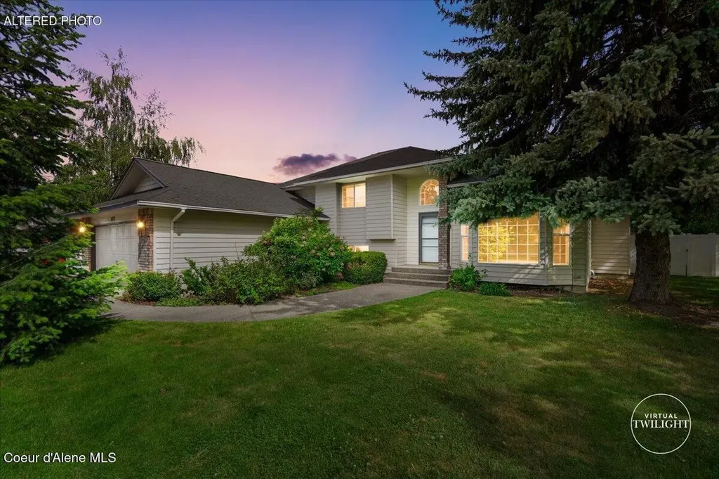 673 E Cloverleaf Drive Hayden ID 83835