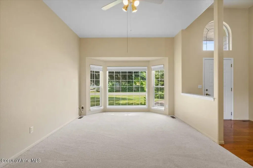 673 E Cloverleaf Drive Hayden ID 83835